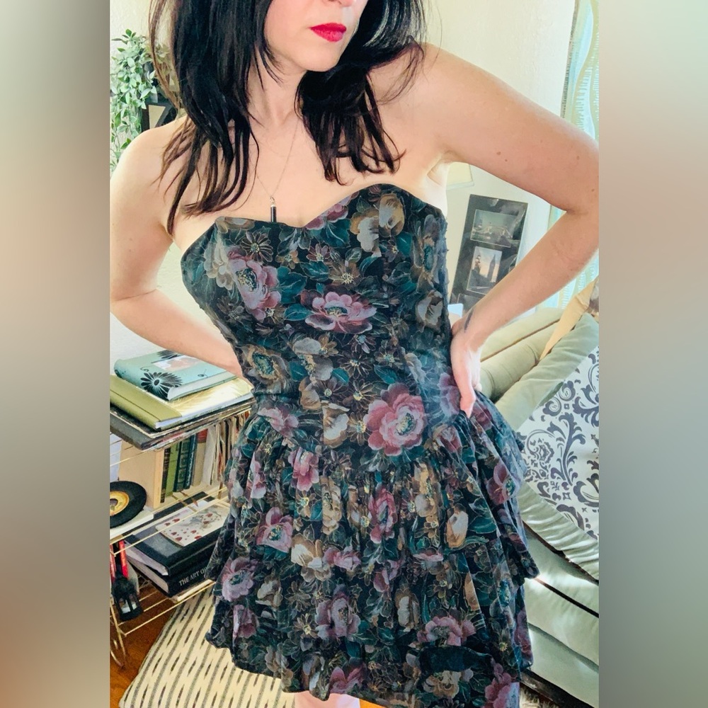 Vintage Floral Strapless Ruffle Dress
